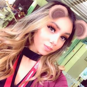 Meet your Posher, Sofia